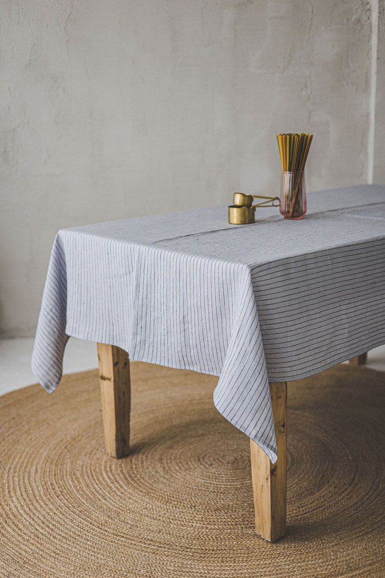 Chemin de table en lin gris à rayures noires, 205 g/m², lin naturel
