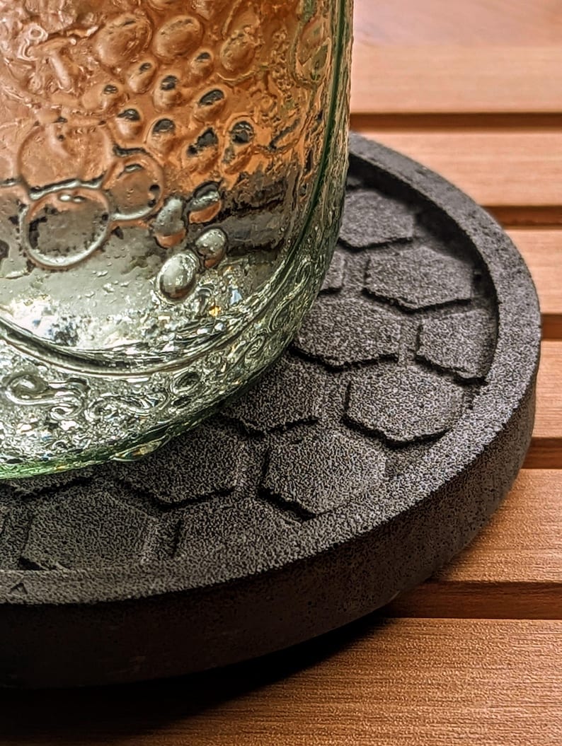 Sous-verres en béton lot de 4, gris ciment, 10 cm diamètre