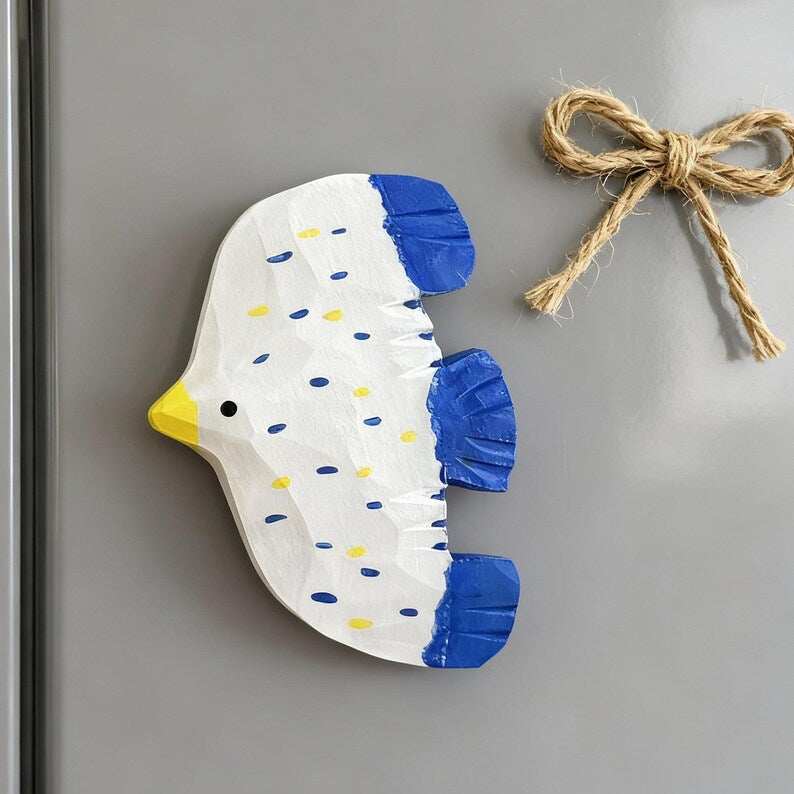 Aimant de réfrigérateur mouette peint à la main, décoration de cuisine côtière, 8 cm × 5,5 cm, bois