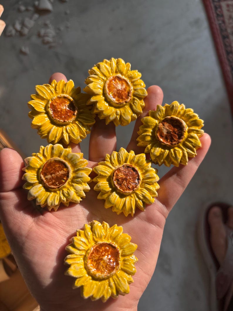 Aimant pour réfrigérateur tournesol céramique jaune, lot de 1 environ 4-5 cm