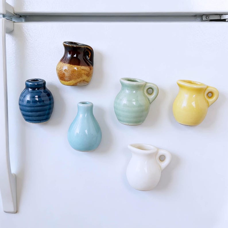 Mini vase aimanté en céramique pour réfrigérateur, décoration de cuisine colorée, petit porte-fleurs magnétique