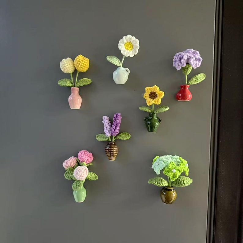 Aimants pour réfrigérateur fleurs au crochet avec vase en céramique, fleurs amovibles, décoration de cuisine