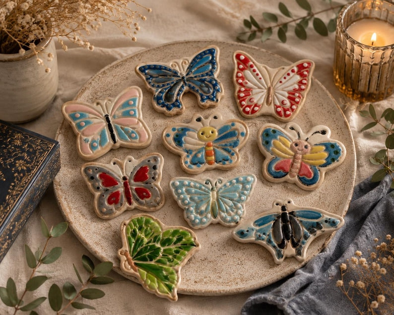 Aimant décoratif papillon en céramique - Magnet artisanal coloré