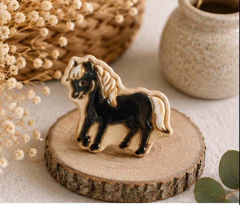 Aimants Chevaux et Ânes en Céramique Peints à la Main 5-6 cm
